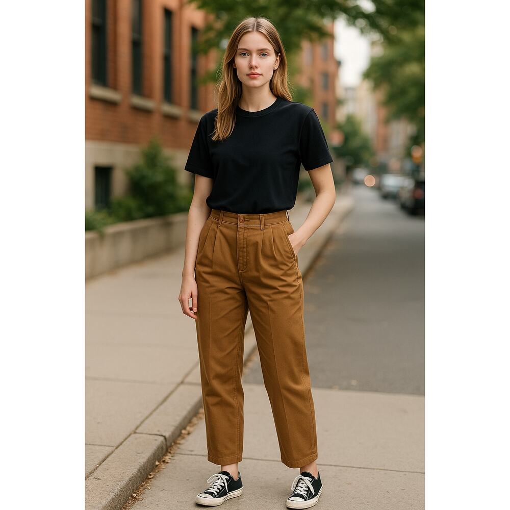 GIORGIO ARMANI Pants Size 30 / Size L Slacks Tan Pleated Brown Straight Leg